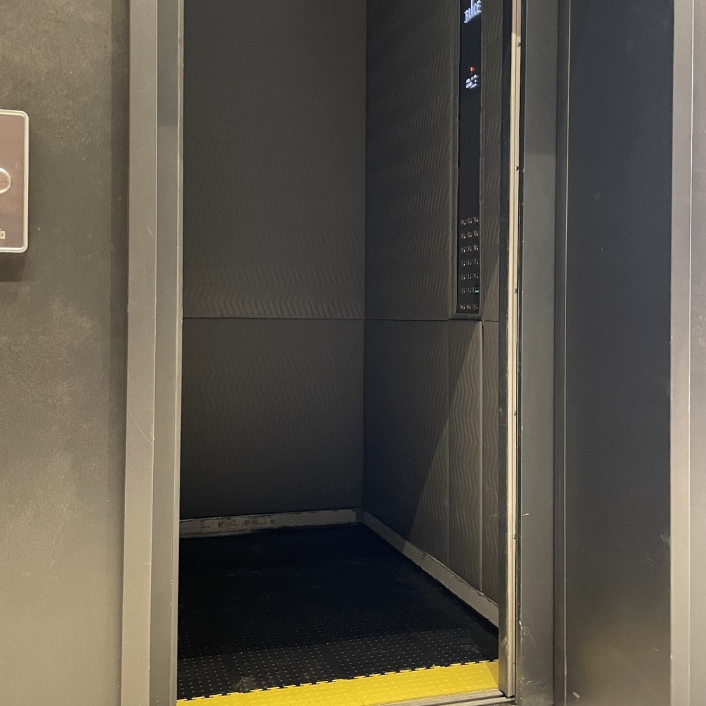 Защита стен лифта Коверлифт
